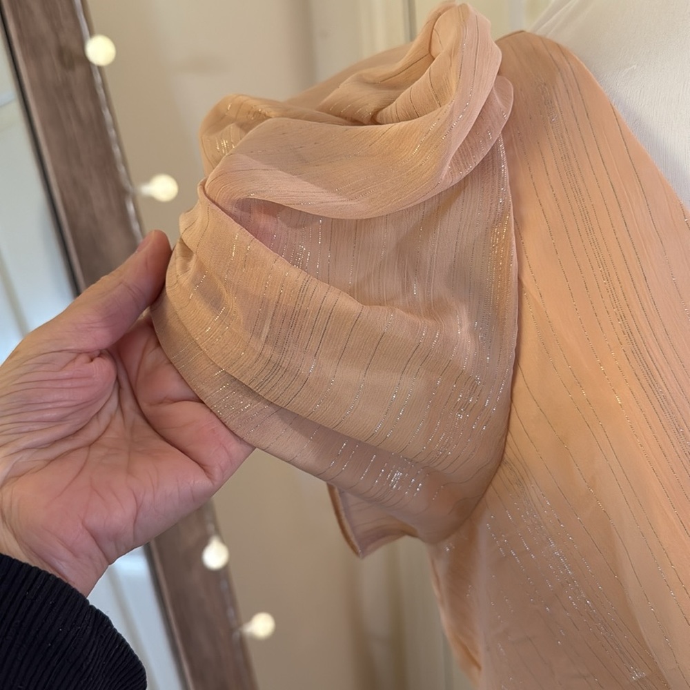MAC DUGGAL
Pink Ruffle Tiered Metallic Ruched Shoulder Dress - Picture 7 of 15